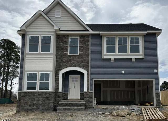 Property at 46 Shortstop Cir, Four Oaks, NC 27524, 4 beds, 2.5 baths