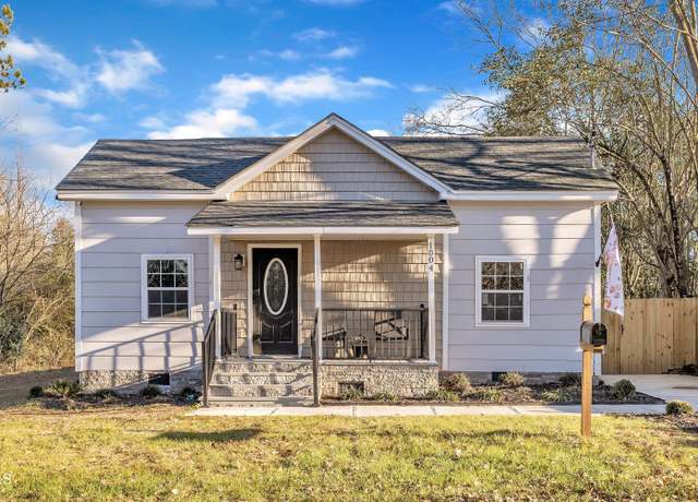 Property at 1004 N Fayetteville Ave, Dunn, NC 28334, 2 beds, 2 baths