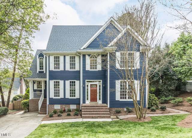 Property at 3100 Anderson Dr, Raleigh, NC 27609, 3 beds, 2.5 baths