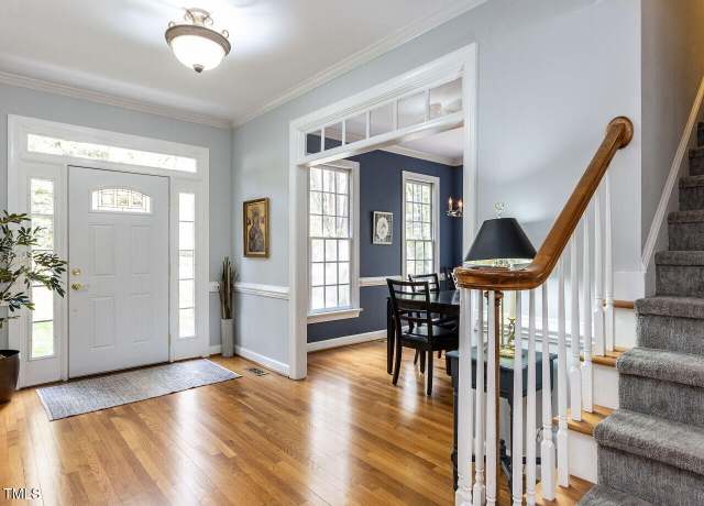 Property at 3100 Anderson Dr, Raleigh, NC 27609, 3 beds, 2.5 baths