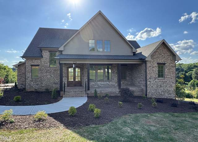 Property at 976 Knob Hill Dr, Hillsborough, NC 27278, 4 beds, 3.5 baths