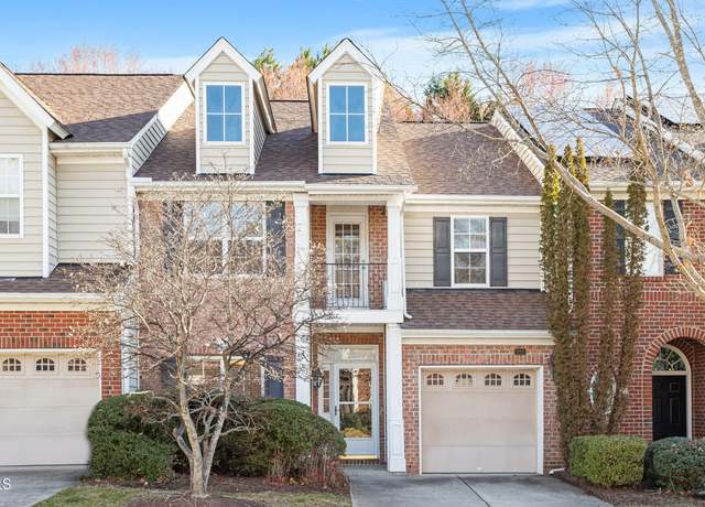 Property at 204 Chateau Place Pl, Chapel Hill, NC 27516, 3 beds, 2.5 baths