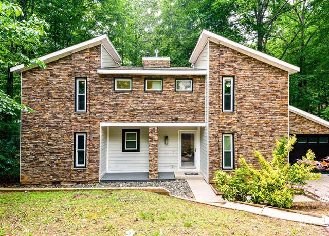 Property at 6409 Lakeland Dr, Raleigh, NC 27612, 3 beds, 3 baths