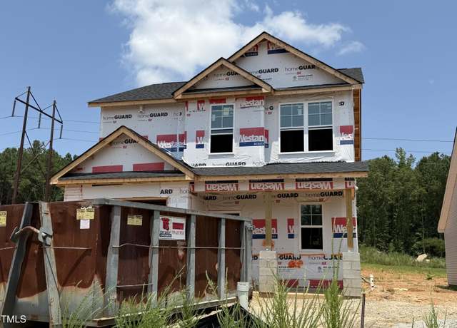 Property at 268 Bluejay St, Clayton, NC 27520, 3 beds, 2.5 baths