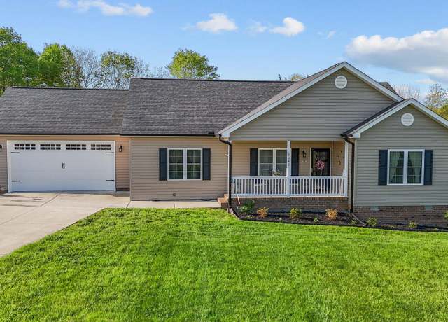 Property at 7042 Crescent Rd, Whitsett, NC 27377, 3 beds, 2 baths