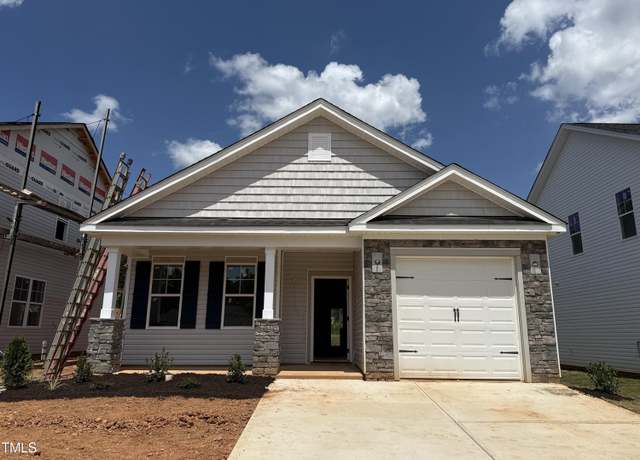 Property at 262 Bluejay St, Clayton, NC 27520, 3 beds, 2 baths