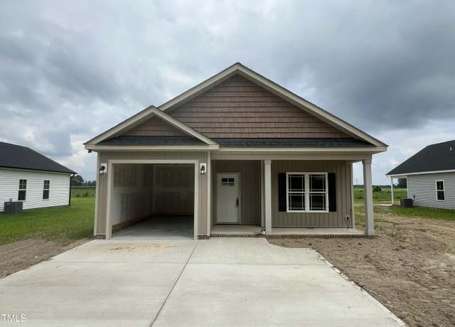 Property at 502 S Vance St, Fremont, NC 27830, 3 beds, 2 baths