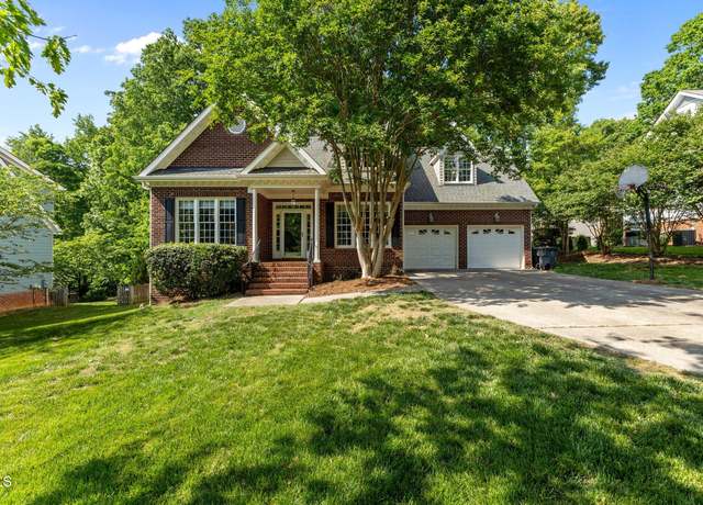 Property at 104 Crossway Ln, Holly Springs, NC 27540, 4 beds, 2.5 baths