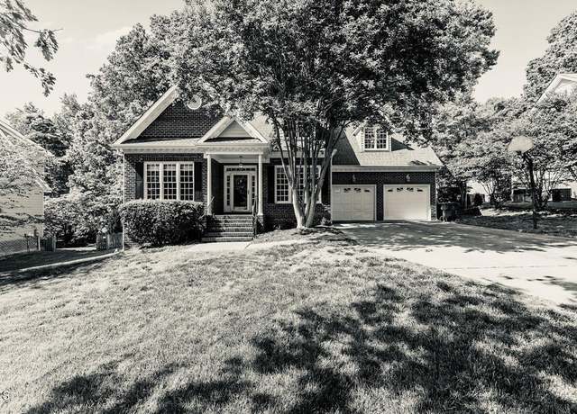 Property at 104 Crossway Ln, Holly Springs, NC 27540, 4 beds, 2.5 baths