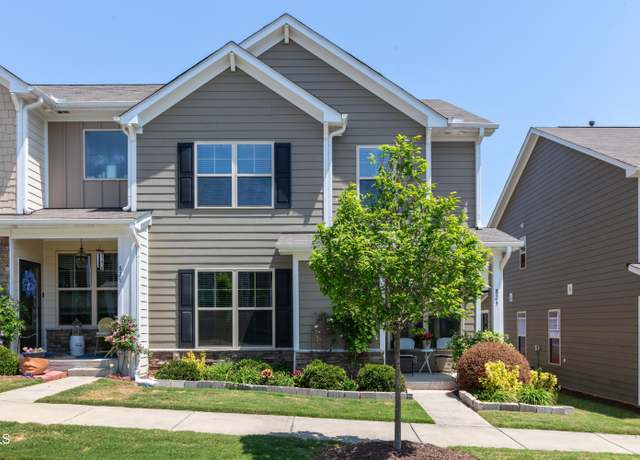Property at 825 Country Downs Rd, Wake Forest, NC 27587, 4 beds, 2.5 baths