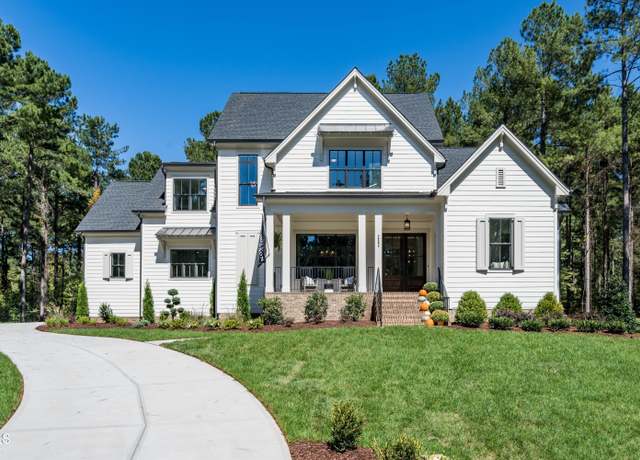 Property at 476 Mollie Meadow Dr, Zebulon, NC 27597, 4 beds, 3.5 baths