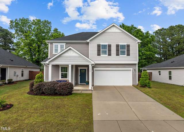 Property at 1064 Kafka Dr, Fuquay Varina, NC 27526, 3 beds, 2.5 baths
