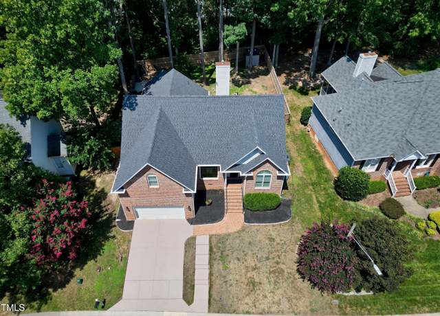 Property at 6313 Belle Crest Dr, Raleigh, NC 27612, 4 beds, 3 baths