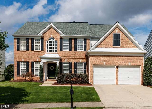 Property at 7609 Derek Dr, Raleigh, NC 27613, 5 beds, 3 baths