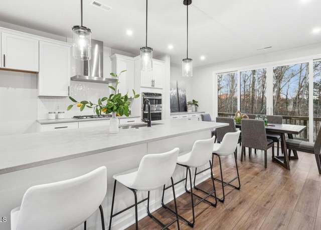 Property at 4742 Cypress Tree Ln, Raleigh, NC 27612, 3 beds, 3.5 baths
