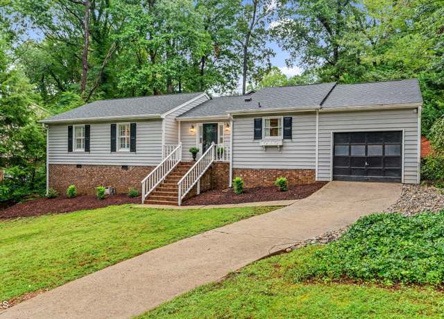 Property at 1404 Westmoreland Dr, Raleigh, NC 27612, 3 beds, 2 baths