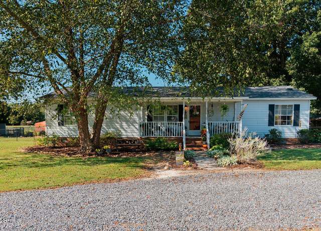 Property at 4941 Rumley Rd, Graham, NC 27253, 3 beds, 2 baths