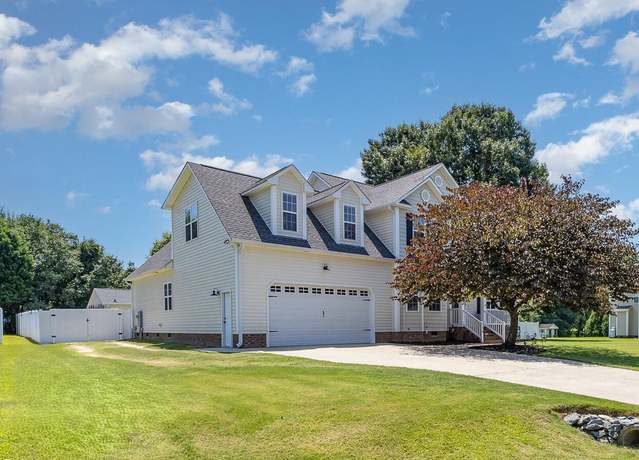 Property at 114 Boone Trl, Garner, NC 27529, 4 beds, 2.5 baths