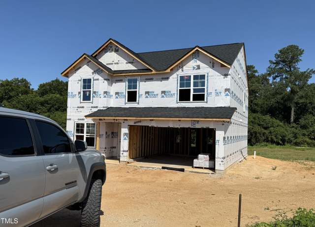 Property at 143 Boston River Dr, Dunn, NC 28334, 4 beds, 2.5 baths