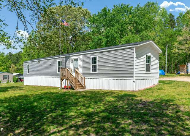 Property at 4045 Hillside Dr, Franklinton, NC 27525, 3 beds, 2 baths