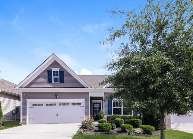 Property at 35 Pathway Dr, Clayton, NC 27527, 4 beds, 3.5 baths