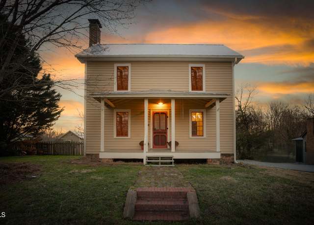 Property at 2416 Glencoe St, Burlington, NC 27217, 3 beds, 3 baths