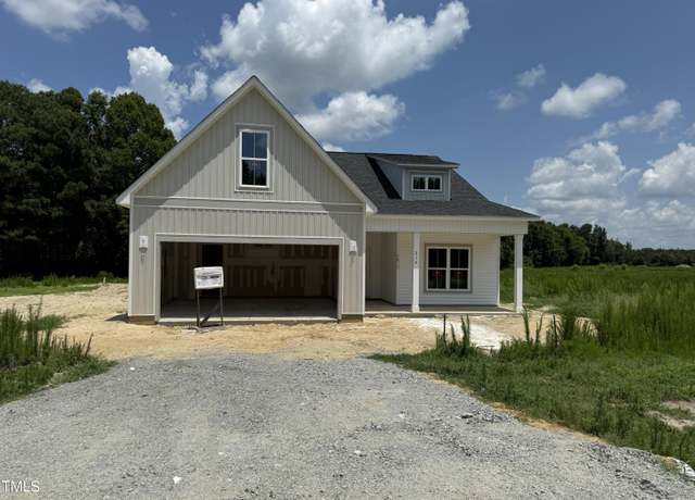 Property at 214 Yardley Dr, Smithfield, NC 27577, 3 beds, 2 baths