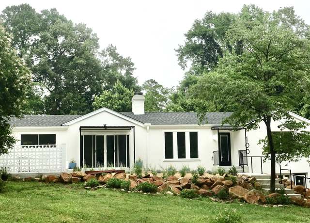 Property at 100 Eastwood Lake Rd Rd, Chapel Hill, NC 27514, 4 beds, 4 baths