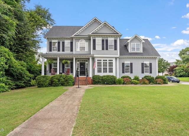 Property at 1505 Mclaurin Ln, Fuquay Varina, NC 27526, 4 beds, 2.5 baths