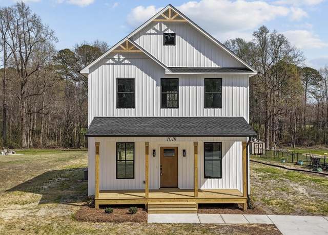 Property at 1019 Thompson Rd, Four Oaks, NC 27524, 3 beds, 2.5 baths