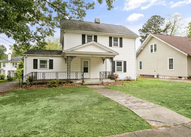 Property at 903 Lee St N, Wilson, NC 27893, 4 beds, 2 baths