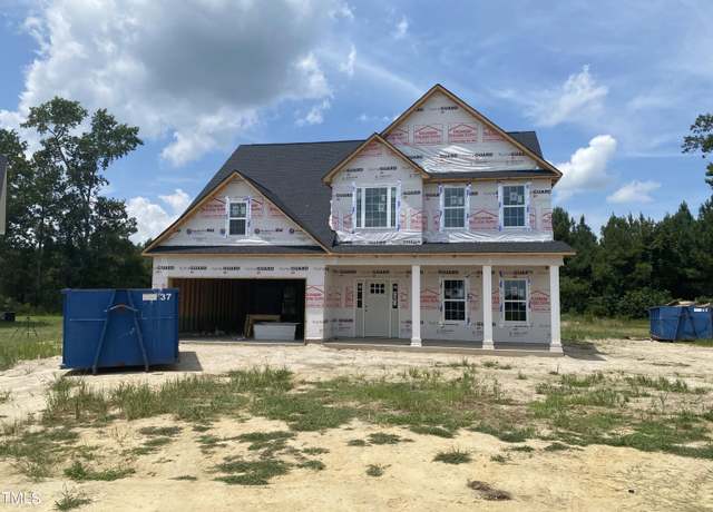 Property at 215 Talton Estates Dr, Pikeville, NC 27863, 3 beds, 2.5 baths