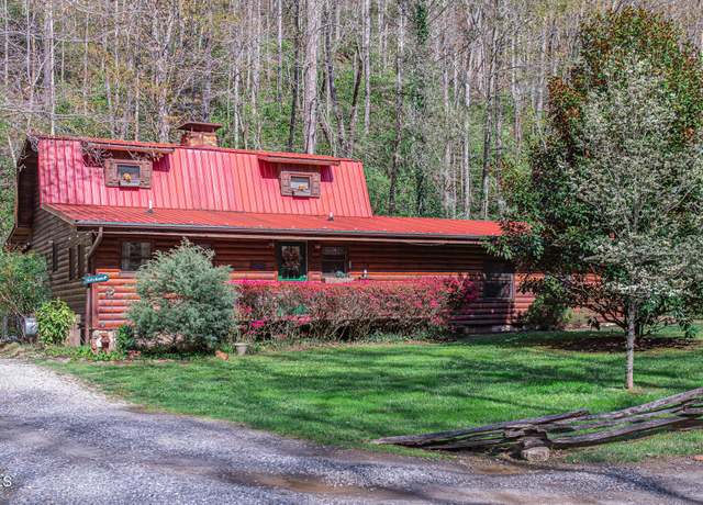 Property at 4989 W Buffalo Rd, Robbinsville, NC 28771, 4 beds, 3 baths