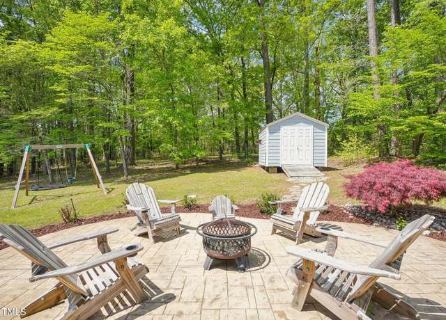 Property at 5708 Butter Churn Way, Fuquay Varina, NC 27526, 5 beds, 3 baths