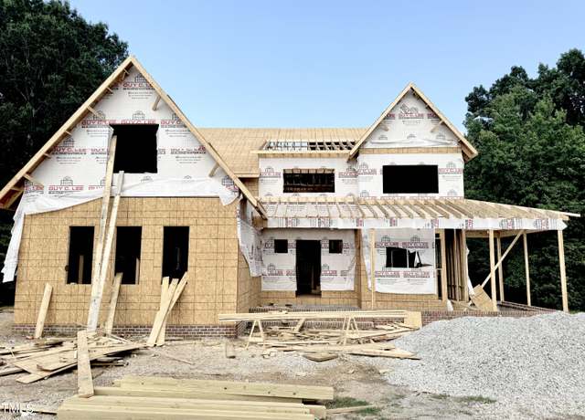 Property at 8012 Penny Rd, Raleigh, NC 27606, 4 beds, 3.5 baths