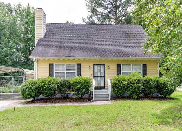 Property at 2806 Ross Rd, Durham, NC 27703, 3 beds, 2 baths
