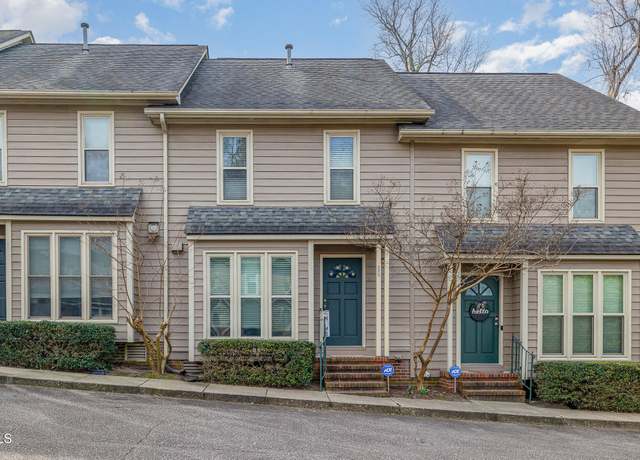 Property at 225 Woodside Ave, Fayetteville, NC 28301, 2 beds, 2.5 baths