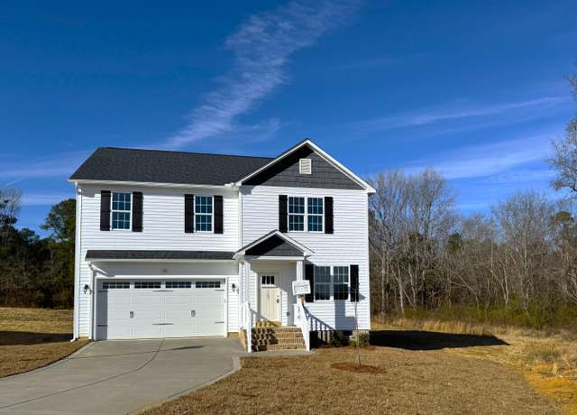 Property at 99 Mapledale Ct, Benson, NC 27504, 3 beds, 2.5 baths