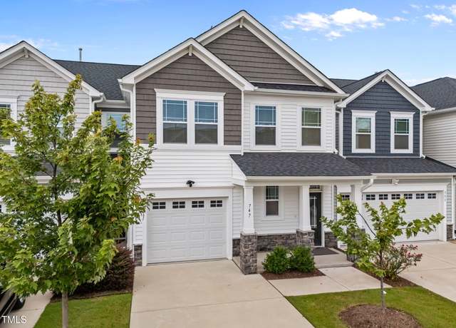 Property at 747 Creekway Dr, Fuquay Varina, NC 27526, 3 beds, 3.5 baths