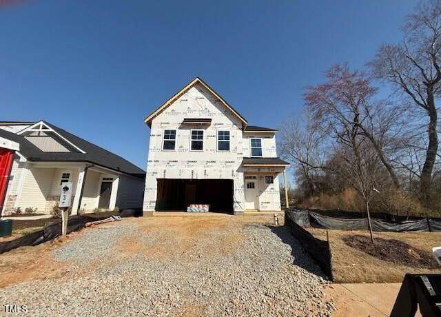 Property at 82 Fairwinds Dr, Lillington, NC 27546, 3 beds, 2.5 baths