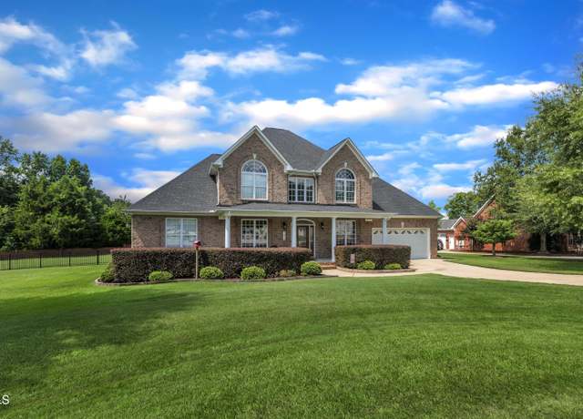 Property at 194 Weldon Dr, Clayton, NC 27520, 4 beds, 3.5 baths
