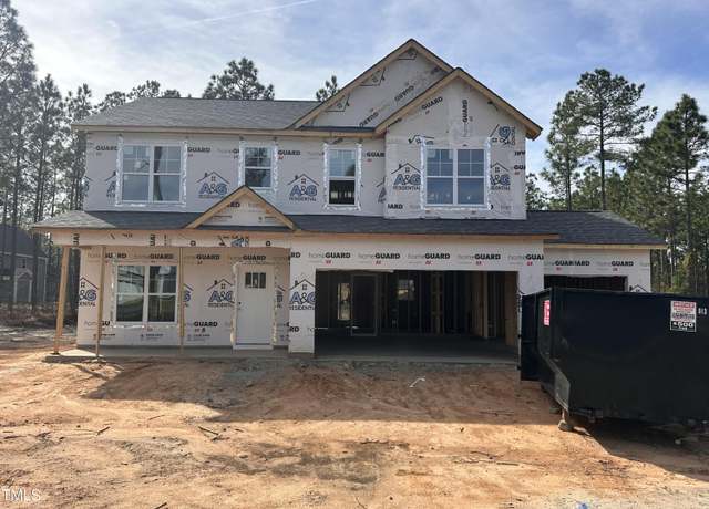Property at 728 Rhum Dr, Fayetteville, NC 28311, 4 beds, 2.5 baths