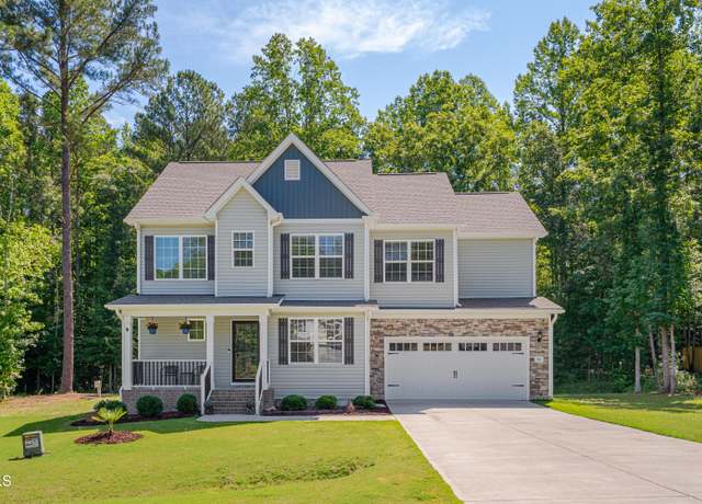 Property at 40 Otter Ct, Youngsville, NC 27596, 4 beds, 2.5 baths