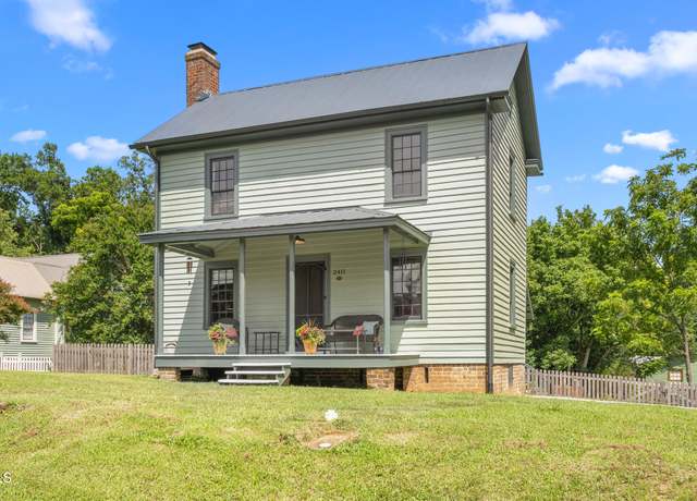 Property at 2411 Glencoe St, Burlington, NC 27217, 3 beds, 3 baths