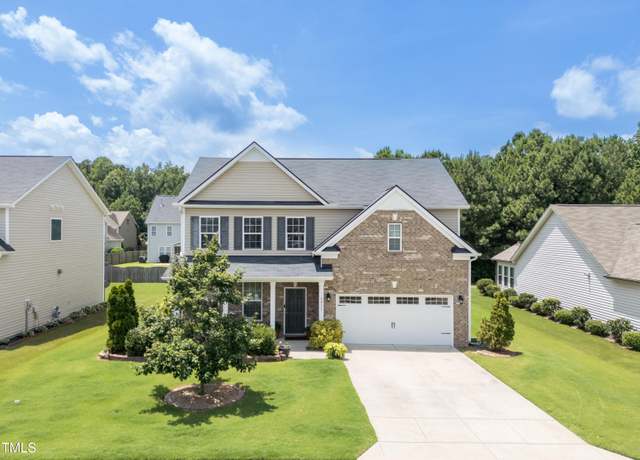 Property at 2025 Tulip Spring Dr, Zebulon, NC 27597, 3 beds, 2.5 baths