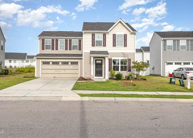 Property at 1204 Bridgewater Dr, Durham, NC 27704, 3 beds, 2.5 baths