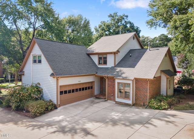Property at 106 Prestwick Pl, Cary, NC 27511, 3 beds, 2.5 baths