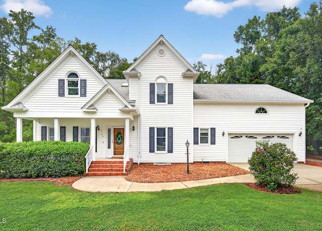 Property at 5706 Stardust Dr, Durham, NC 27712, 4 beds, 4.5 baths