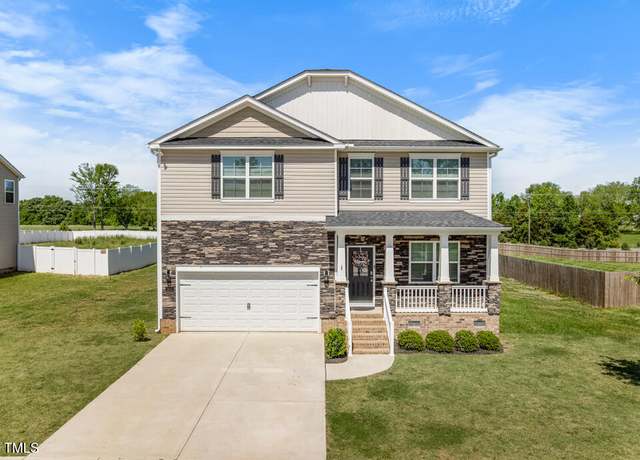 Property at 2415 Ivy Knoll Dr, Mebane, NC 27302, 4 beds, 2.5 baths