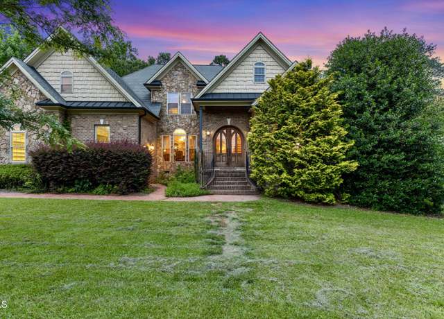 Property at 4720 Yates Mill Pond Rd, Raleigh, NC 27606, 4 beds, 5 baths
